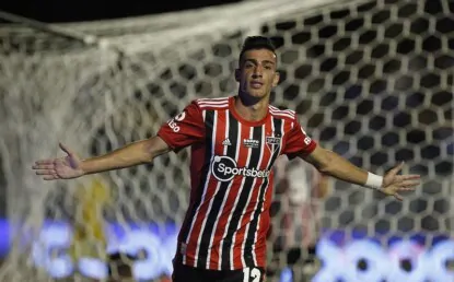 São Paulo faz 3 a 0 no São Bento e se classifica para as quartas de final do Paulistão