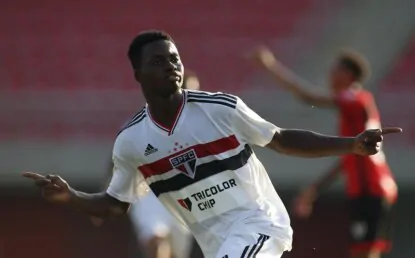 Com gol do ganês Faisal, São Paulo empata com o Atlético-GO pelo Brasileiro Sub-20