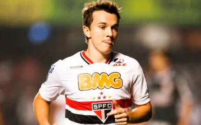 “Se não fosse o torcedor”; Dagoberto conta que foi barrado no CT do São Paulo