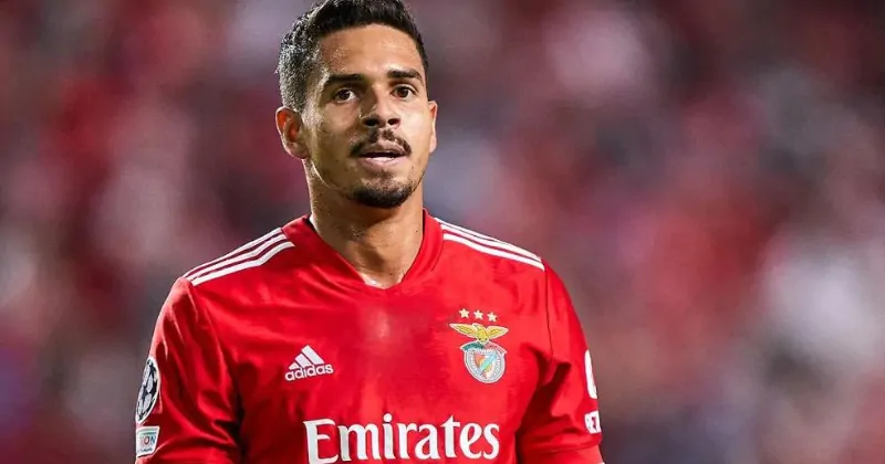 Lucas Veríssimo não atuava pelo Benfica desde novembro do ano passado — Foto: Getty Images