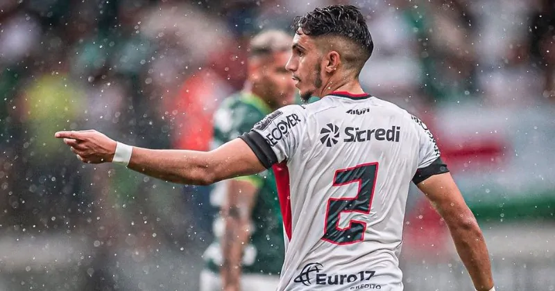 Conversas avançam e São Paulo fica próximo de acerto com lateral que ajudou a eliminar Corinthians no Paulistão