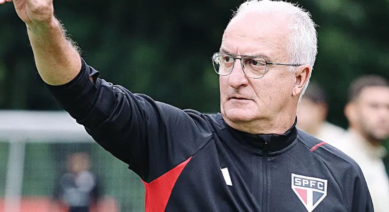 Dorival Júnior ganhou de presente de aniversário a vaga para as oitavas de final da Copa do Brasil