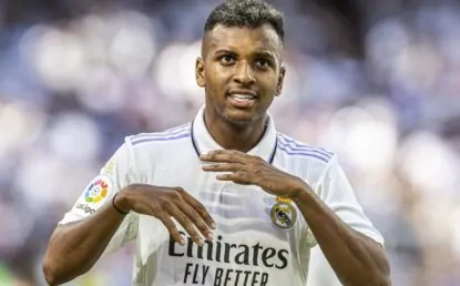 Rodrygo, estrela do Real Madrid e ex-Santos, diz que jogaria no São Paulo