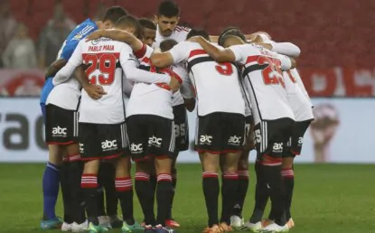 São Paulo é superado pelo Internacional em Porto Alegre
