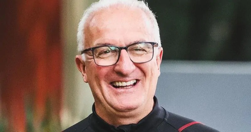 O técnico Dorival Júnior no CT do São Paulo