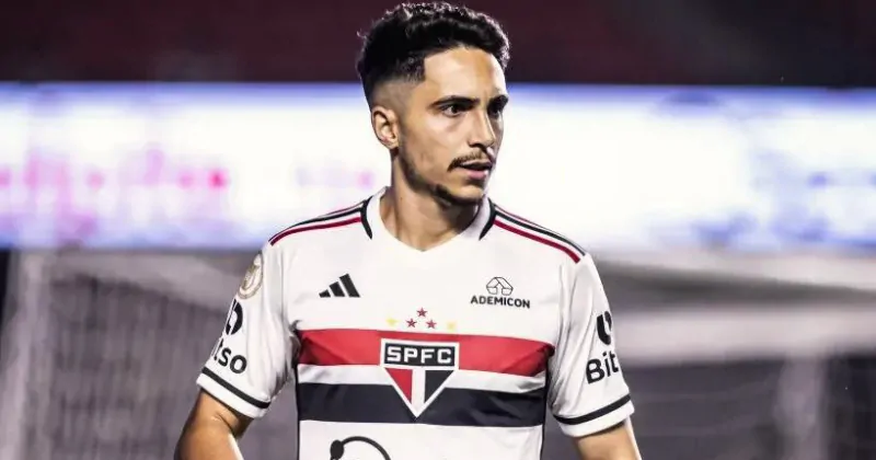 Rai Ramos, jogador do São Paulo, durante partida contra o Cuiaba no estádio Morumbi pelo campeonato Brasileiro A 2023