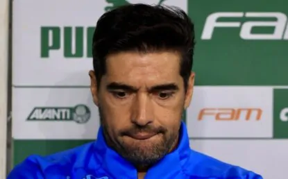 Após goleada, Abel Ferreira não esquece o São Paulo e cita time em coletiva