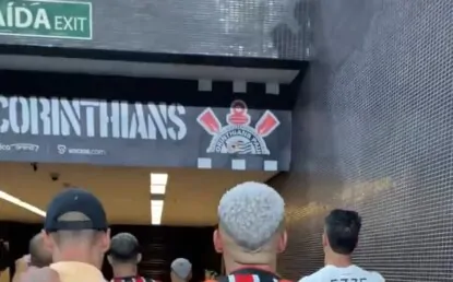 Luciano manda torcida do Corinthians ficar quieta após vitória; veja o vídeo