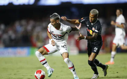 São Paulo vira no fim, mas cede empate ao Red Bull Bragantino
