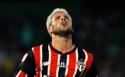 Fora de casa, São Paulo fica apenas no empate com o Guarani