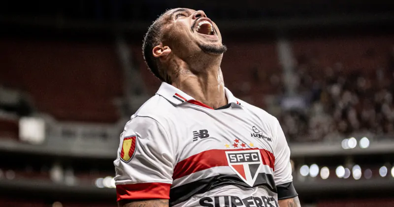 Luciano comemora gol marcado contra a Inter de Limeira