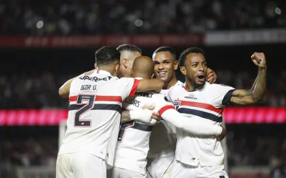 São Paulo vence a equipe do Talleres e garante primeiro lugar do grupo