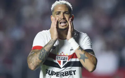 Ex-São Paulo critica o posicionamento de Luciano: ‘Não recompõe e nem se movimenta’