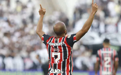 Em Itaquera, São Paulo empata com o Corinthians pelo Brasileirão