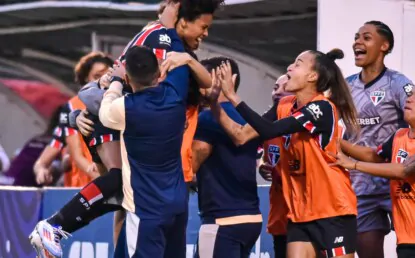 São Paulo goleia o Santos pelo Campeonato Brasileiro Feminino