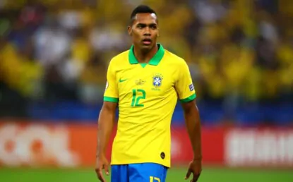 Diretor do São Paulo detalha como está negociação com lateral Alex Sandro