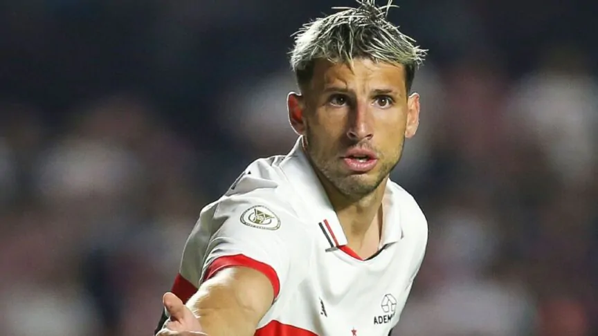 Calleri em ação pelo São Paulo contra o Cuiabá Ricardo Moreira/Getty Images