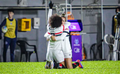 São Paulo empata com o Grêmio e avança às semifinais no Brasileirão Feminino