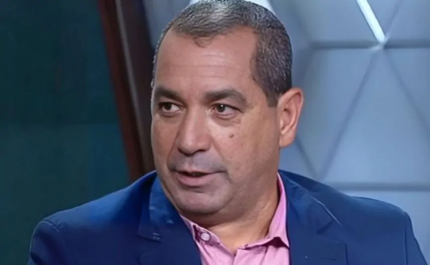 Zinho durante programa ESPN FC