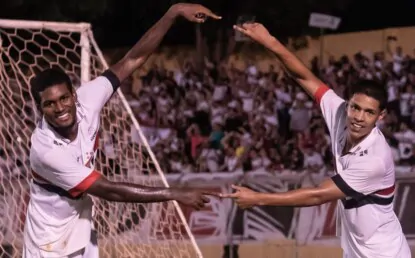 Ryan Francisco marca dois, São Paulo vence o Cruzeiro e avança para a semifinal da Copinha