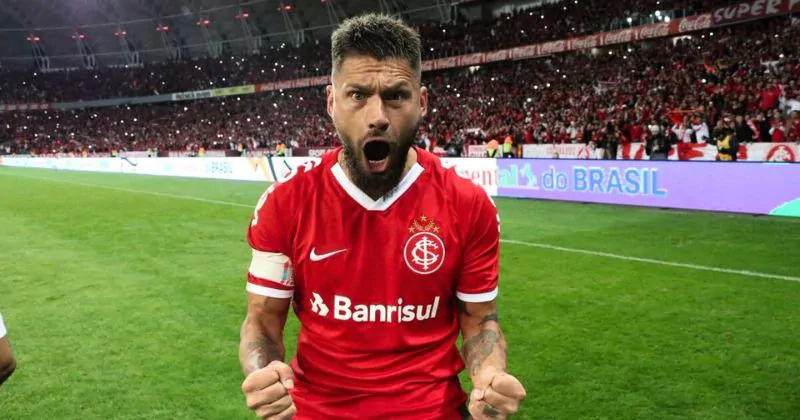  Rafael Sobis 