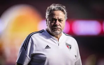 Oposição se mobiliza e inicia movimento para afastar Julio Casares da presidência do São Paulo