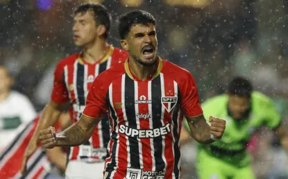 Com gol de Cauly, São Paulo vence o Coritiba pelo Brasileirão